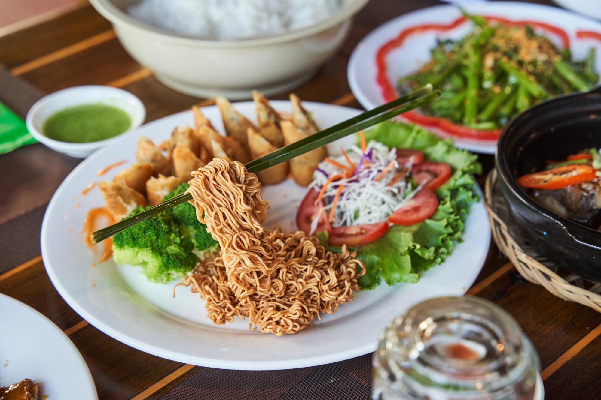 Hodota Cam Binh Resort & Spa - Lagi Beach Vinh Thanh Buitenkant foto